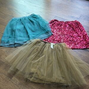 Skirt bundles